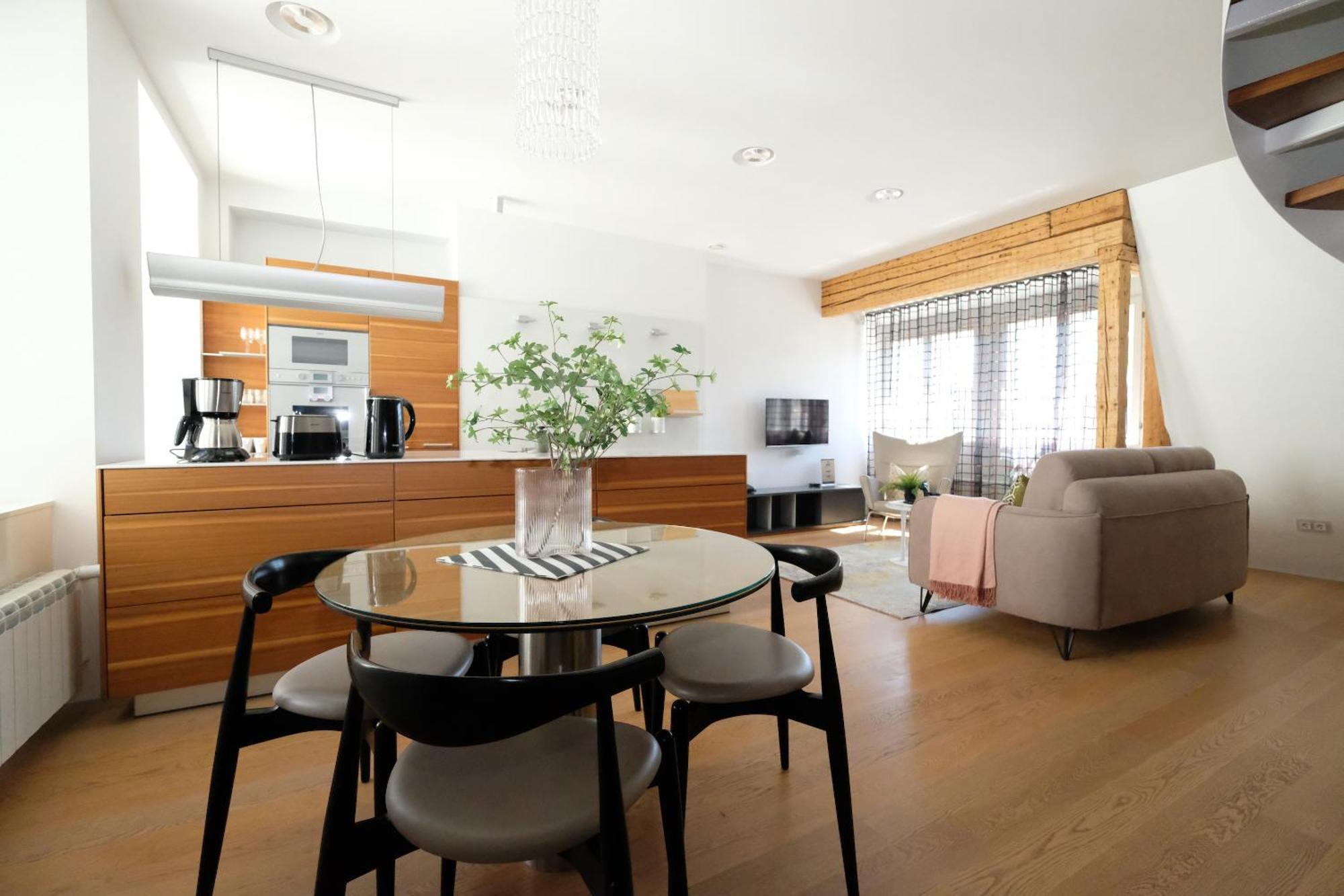 Tallinn City Apartments Old Town Square Экстерьер фото
